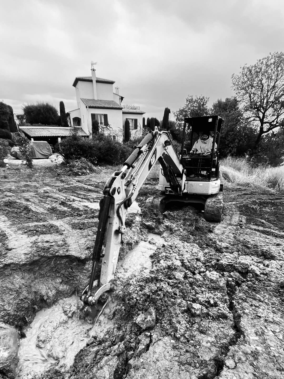 Lavy Terrassement location chauffeur